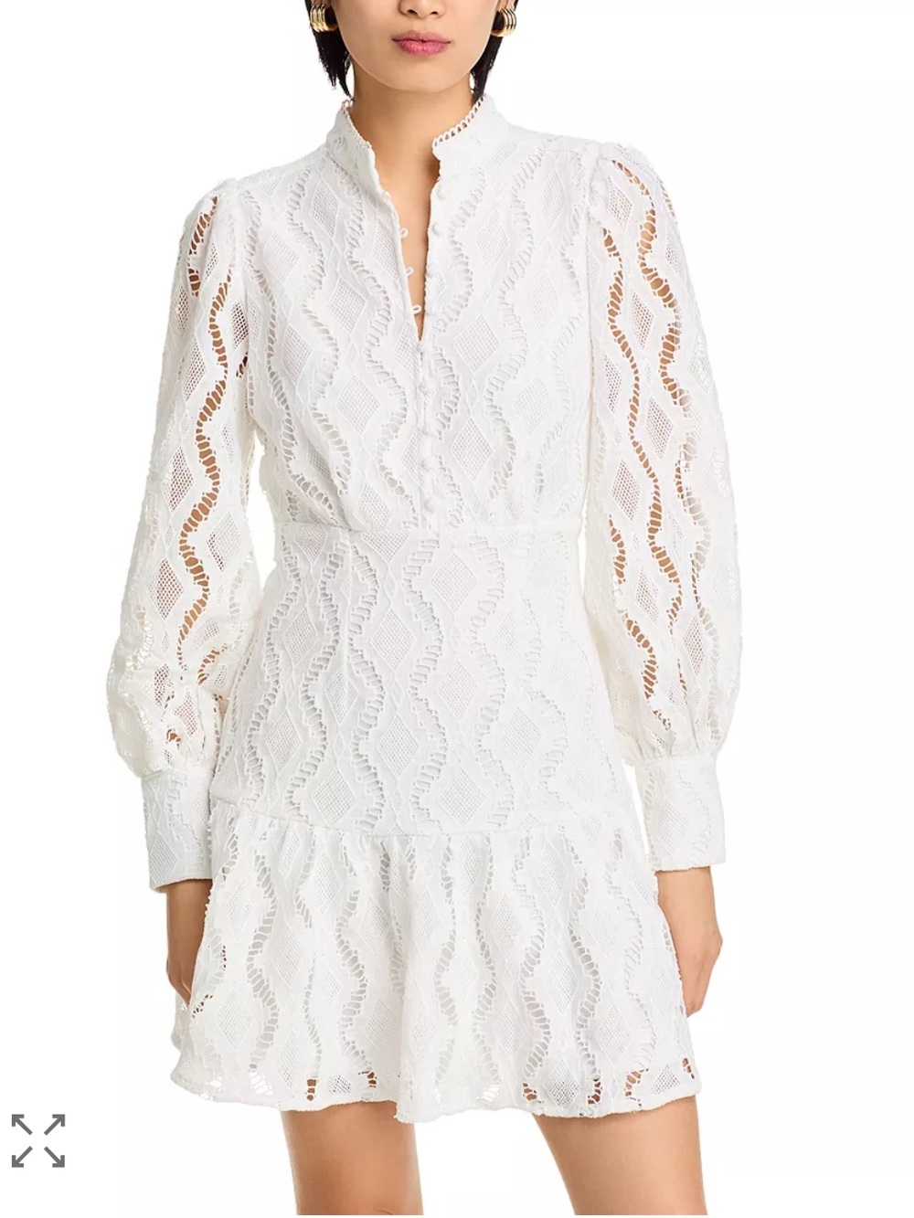 Aqua Bloomingdale’s White Wavy Lace Dress New Without Tags